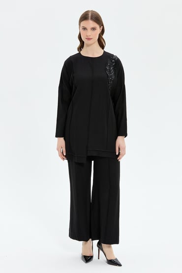 Turkiye, Clothing and Fashion, Women’s Clothing, Modest Clothing