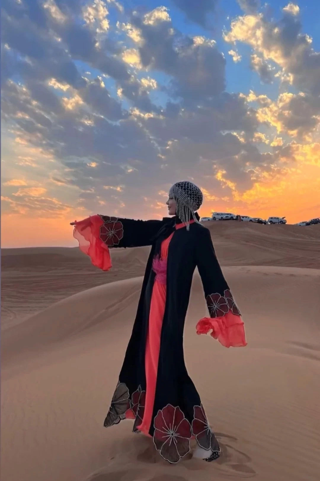 Turkiye, Clothing and Fashion, Headscarf, Modest Clothing, Oversize, Swimwear, Uniforms - Aprons - Work Wears, Wedding Clothes - Accessories